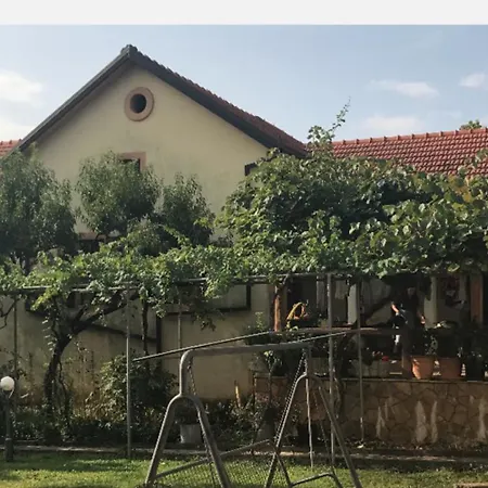 別荘 Casa Ivan Mit Pool In