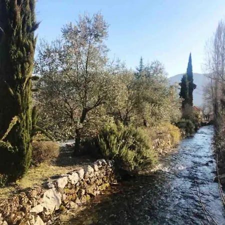 Casa Ivan Mit Pool In * Tihaljina